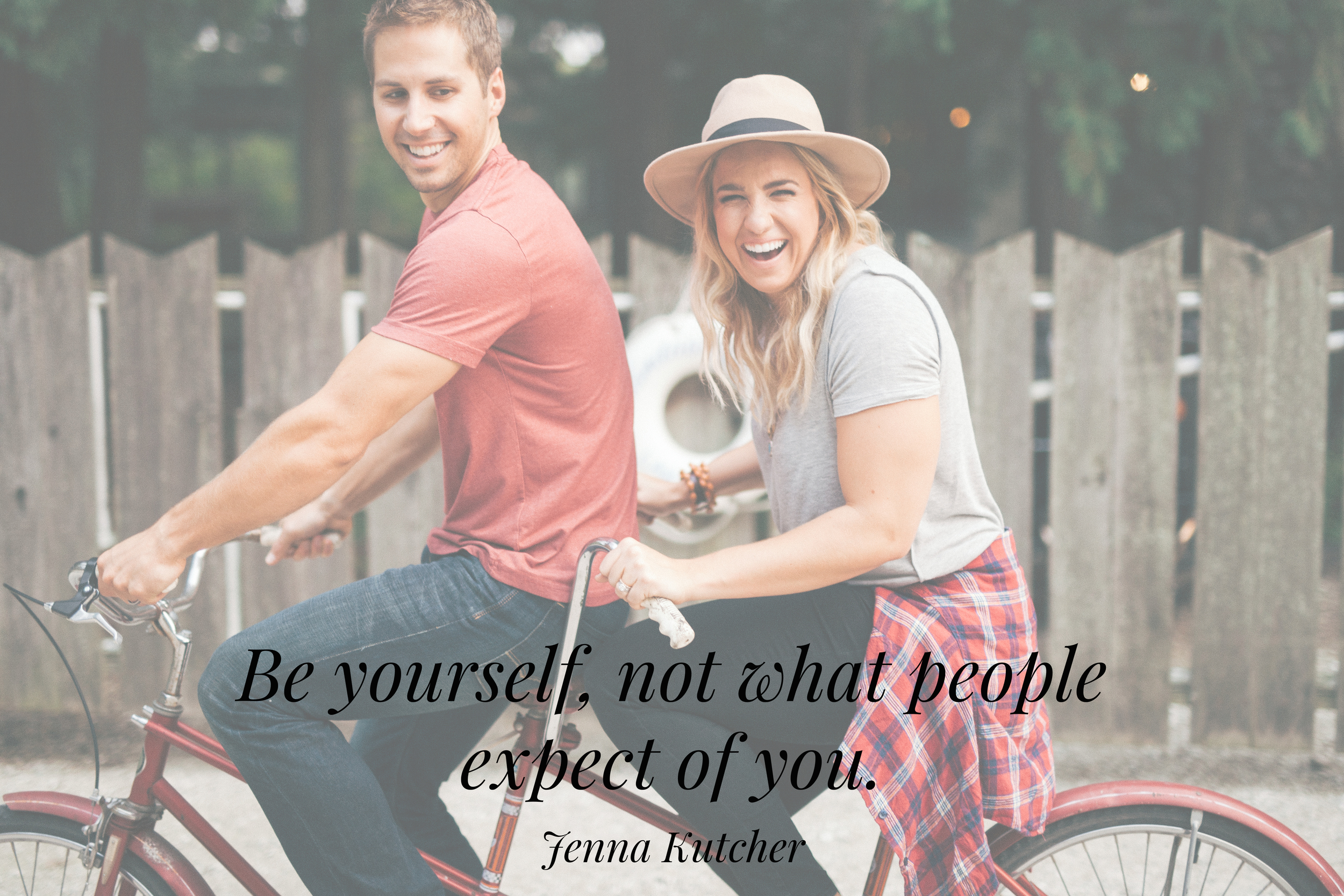   Jenna Kutcher  Interview | Advice for entrepreneurs | Wisconsin photographer | The School of Styling -  theschoolofstyling.com  